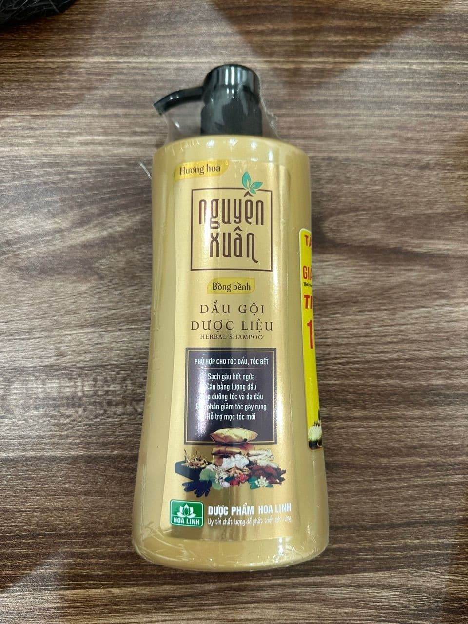 Nguyen Xuan Herbal Shampoo Oil Control Anti-Dandruff 300ml Natural